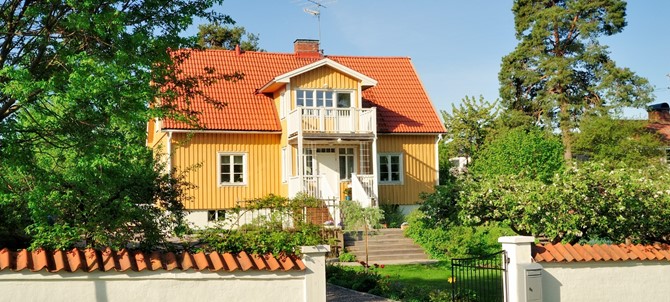 scandinavian-housing.jpg_s=1024x1024&w=is&k=20&c=RqMDw-Jo1Uh9dl8G2ErJArO9-6LpP-2vzVPQGryZ-A8=.jpg
